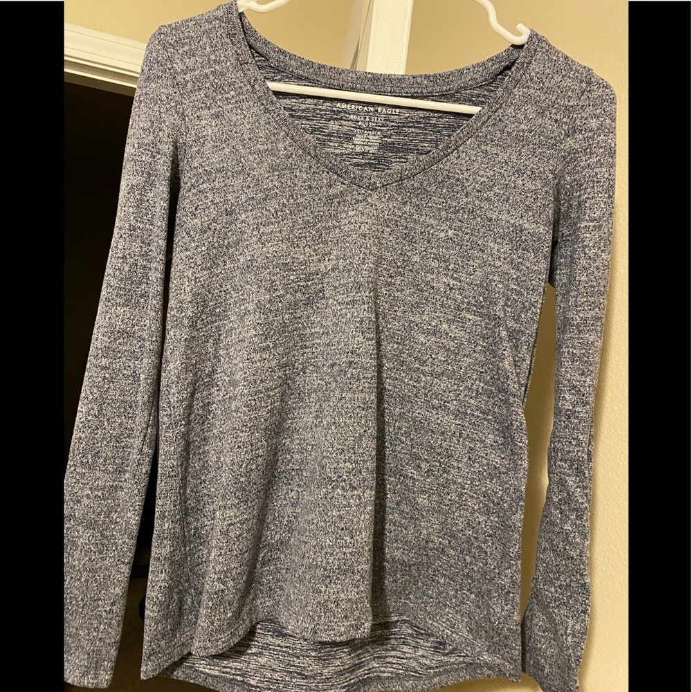American Eagle shirt